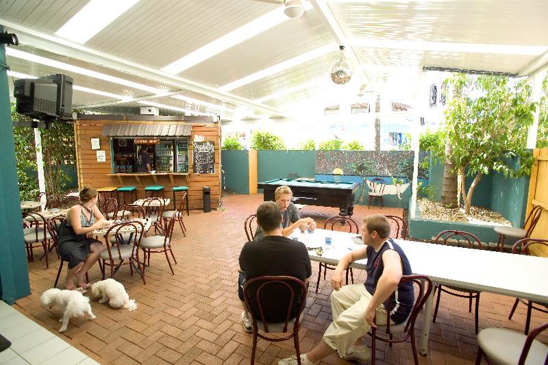 Aquarius Hostel Gold Coast